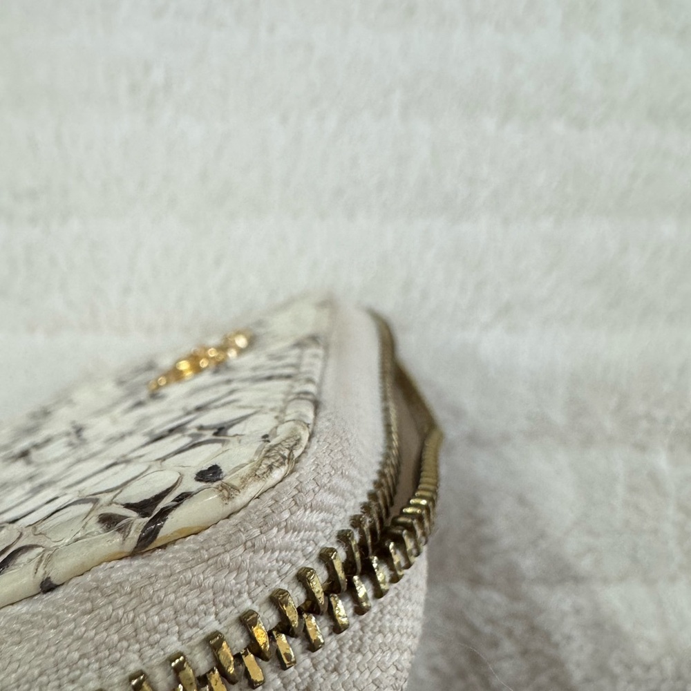 C Wonder Snakeskin Wallet - Picture 12 of 13